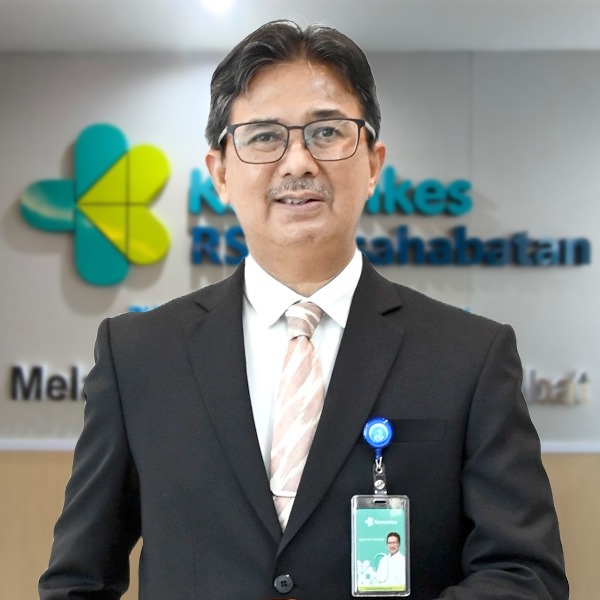 Prof. Dr. dr. Agus Dwi Susanto, Sp.P(K), MHPM, FISR. FAPSR