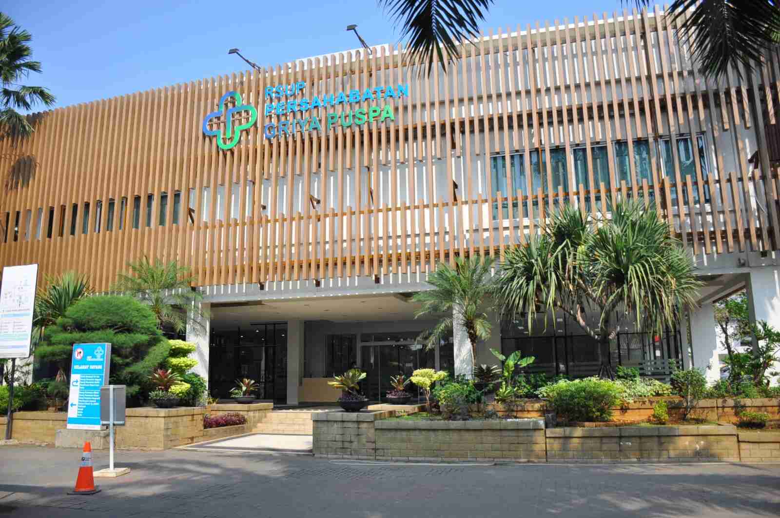 RS Persahabatan